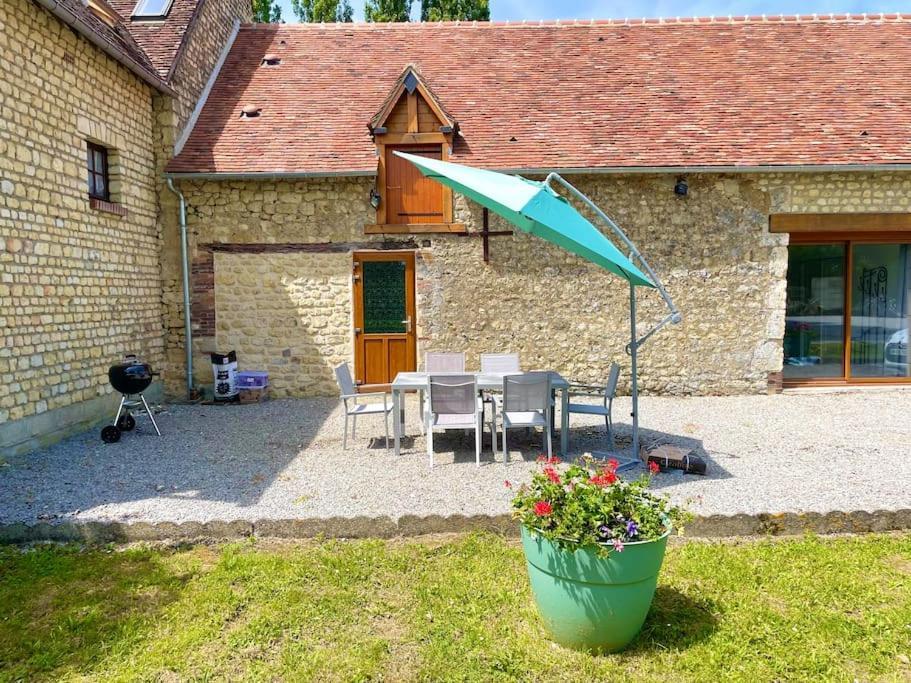 Maison De Campagne Paisible La Mesniere Ngoại thất bức ảnh
